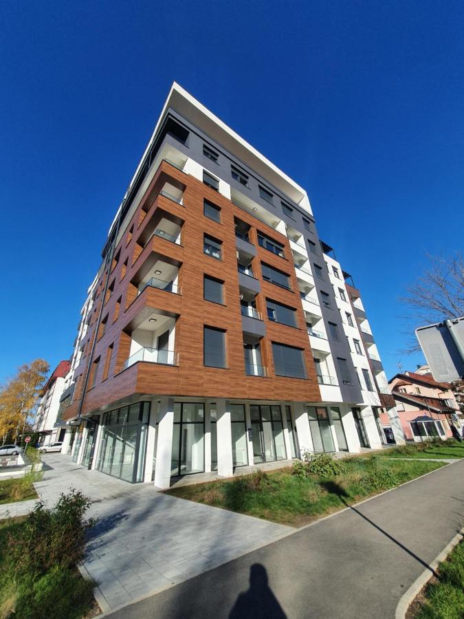 Lux Opera Appartement Banja Luka Buitenkant foto